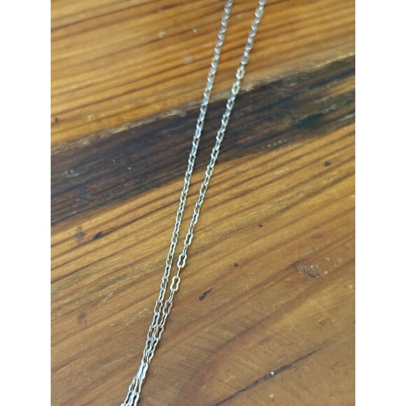 Vintage AVON Silvertone White Pink Purple HIBISCUS FLOWER Cameo Pendant Necklace - Picture 11 of 15